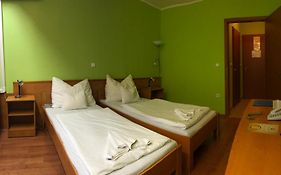 Liget Hotel